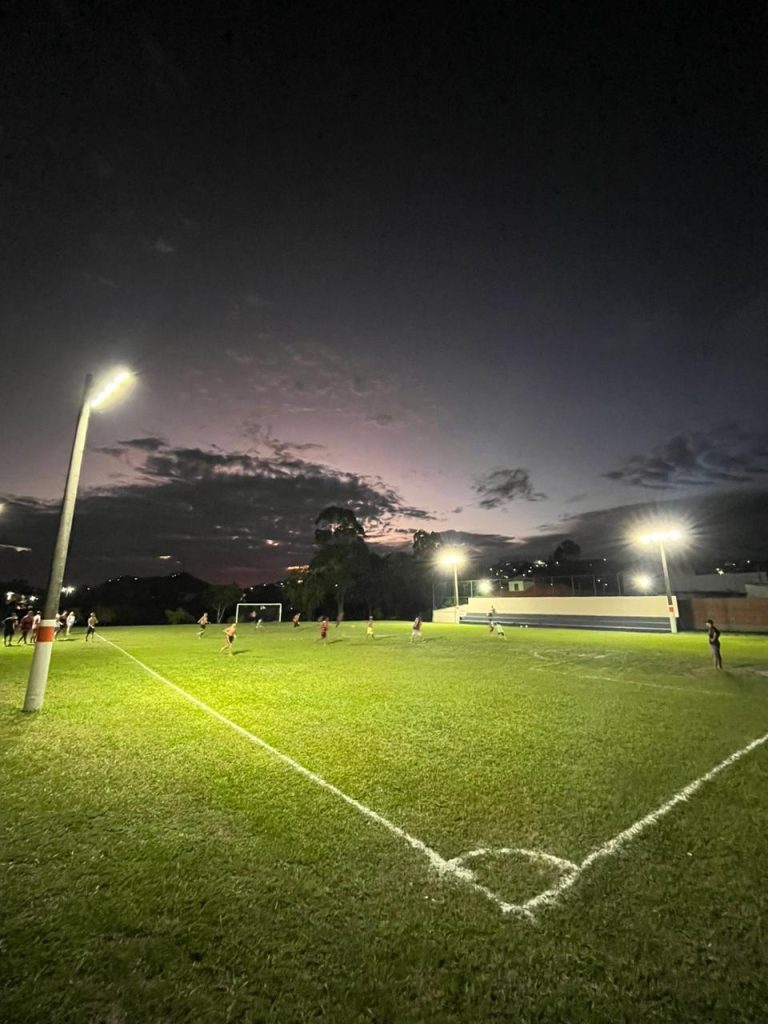 CABO FRIO CASA 200 M2.