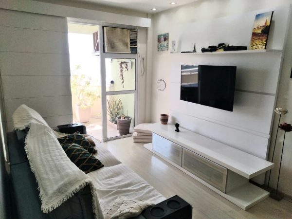 RECREIO DOS BANDEIRANTES, COND. BARRA BONITA  APARTAMENTO DE 3 QUARTOS LOCAÇÃO!